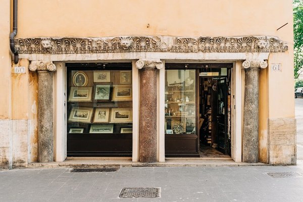 Quels sont les éléments caractérisant l'entreprise ?